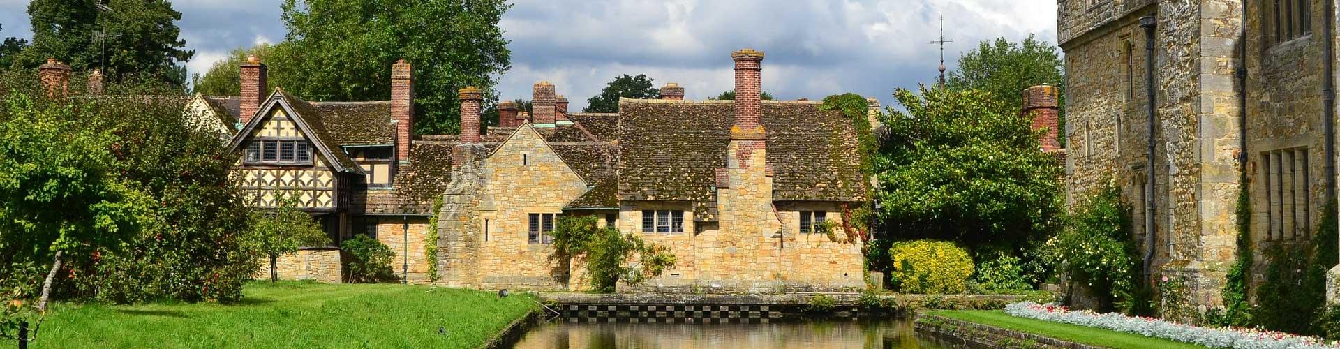 UK historic castles and gardens, Best castles to visit UK, Beautiful gardens in the UK, Outdoor historic sites UK