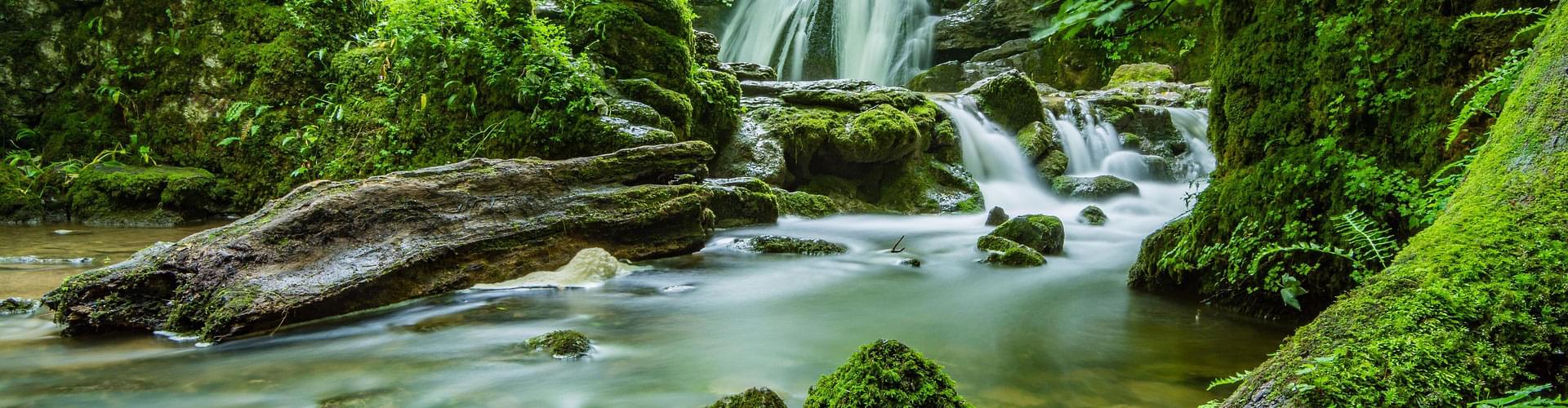 UK rivers and streams, scenic UK waterways, British river landscapes, peaceful rivers UK