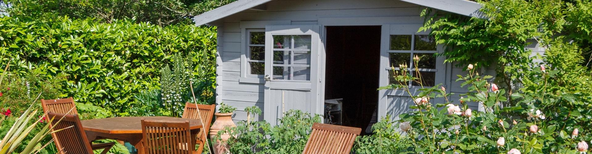 timber garden buildings, wooden garden sheds, timber greenhouses UK, bespoke outdoor buildings